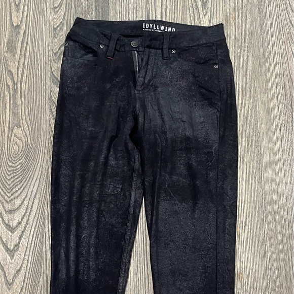 Idyllwind Miranda Lamber Pants Skinny Low Rise Textured Coated Black Size 4 - Picture 12 of 12